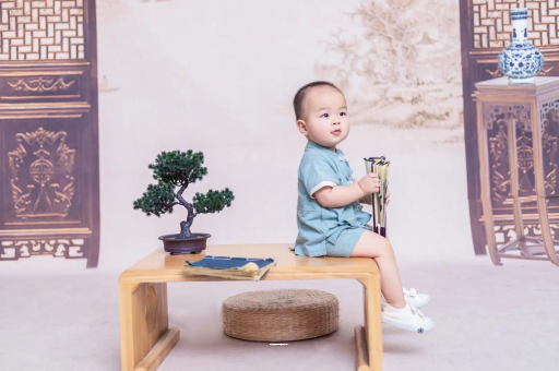 九江孕妇肚子上的黑线